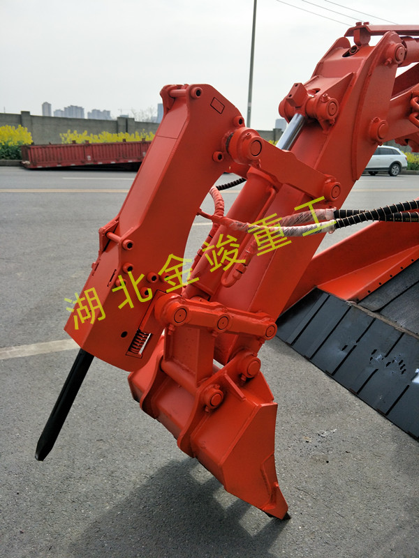 破碎錘金竣.jpg 破碎錘金竣.jpg