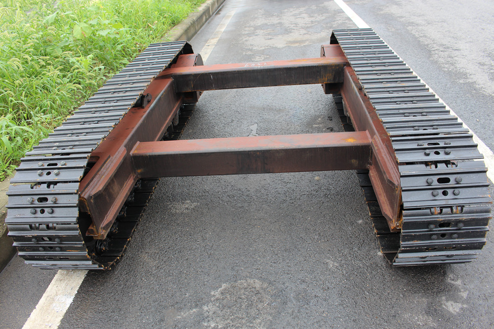 履帶.jpg 履帶.jpg