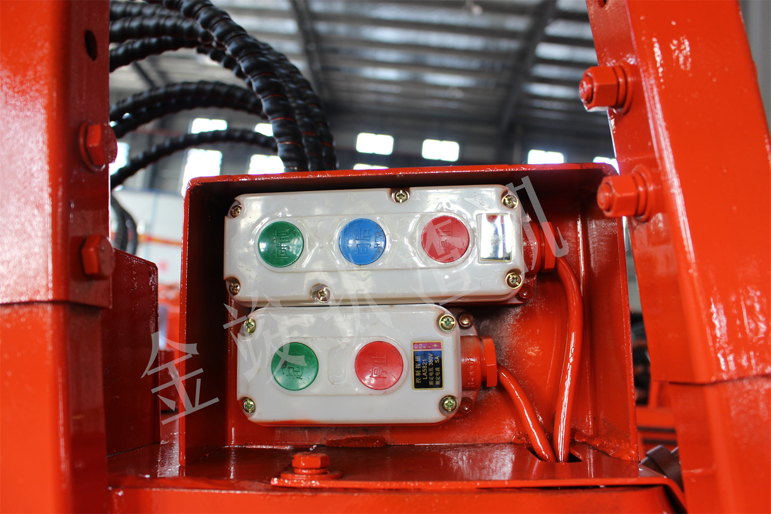 5.17輪皮帶錘扒渣機 (9).jpg