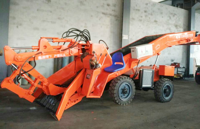 破碎錘扒渣機(jī) 破碎錘扒渣機(jī)